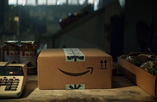 Amazon's Singing Box Spot Cracks Open 'That' Christmas Feeling