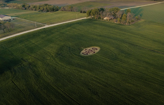 OREO's Crop Circles Offer Peaceful Welcome to Extraterrestrial Life 