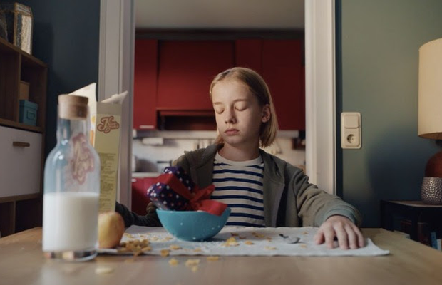 Swiss Retailer Manor Finds the Perfect ‘Hiding Places’ for Gifts in Christmas Spot
