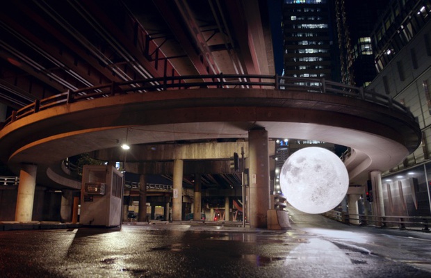 The Moon Falls to Earth in this Dreamy OnePlus Ad from Mother Shanghai 