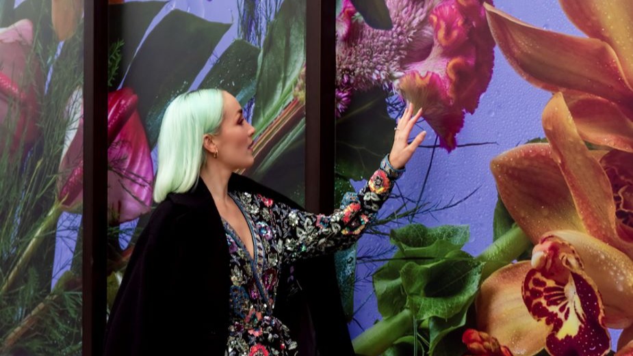 Pioneer in Luxury Travel, Intercontinental, Unveils Immersive Art Installation Celebrating 75 Years Of Exploring The World in Partnership With Artist Claire Luxton 