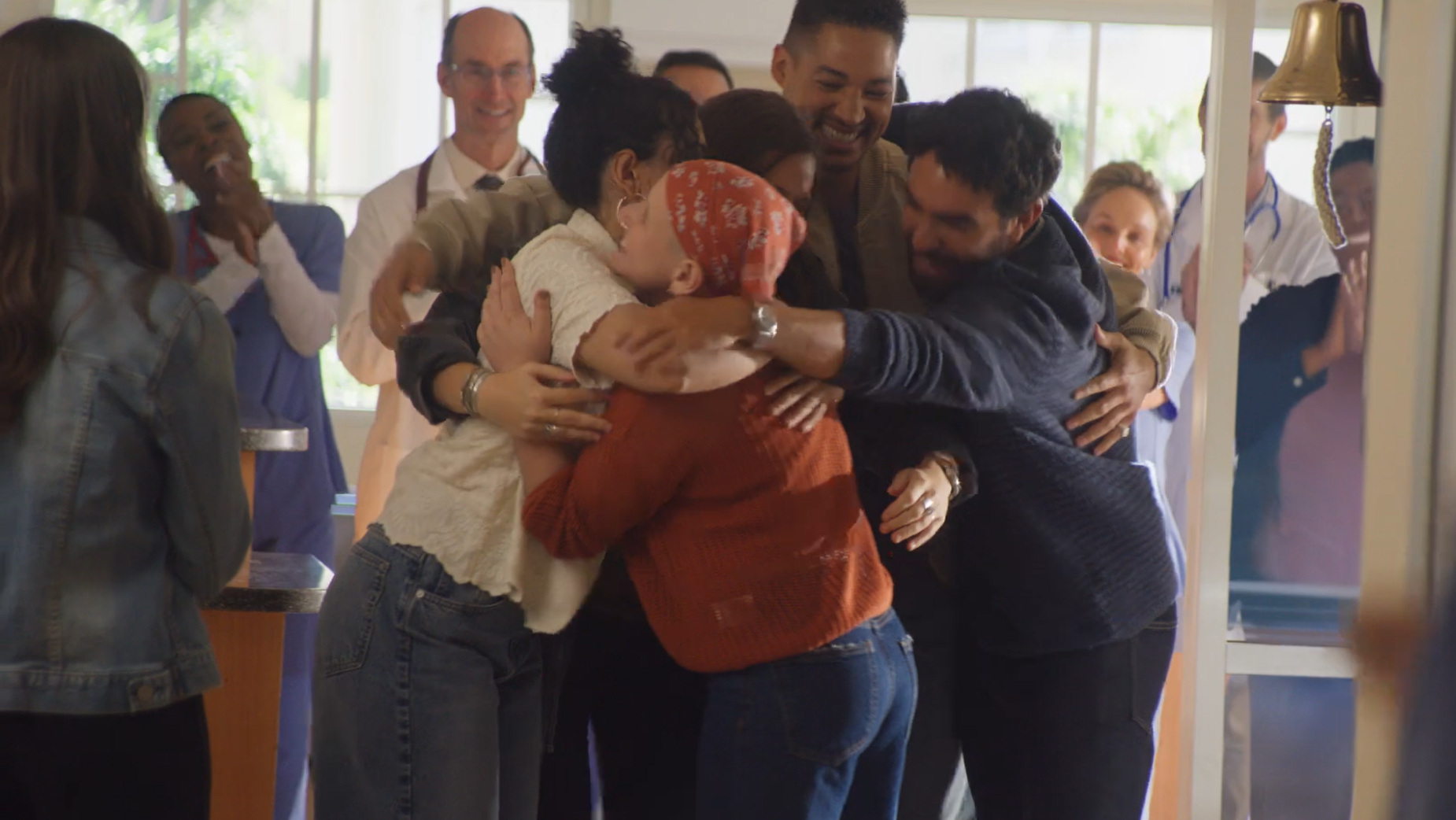 American Airlines honors cancer survivor’s moment of ringing the bell in moving film