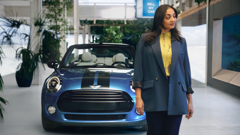 Take Charge of the Car Selling Experience in CarGuru's Spot