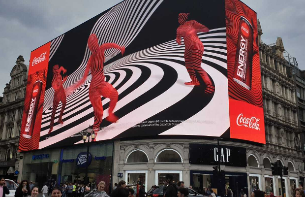Coca-Cola Energy Surprises London with Flash Mob in Piccadilly Circus