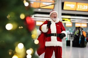 Easyjet Surprises Flying Festive Customers with Captain Claus Campaign 