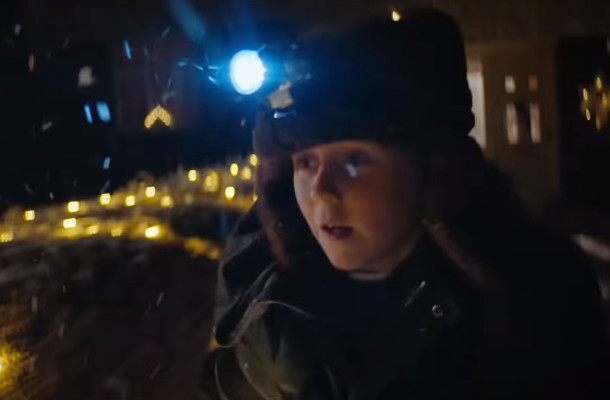 Kids Inspire Their Town to Shine Brightly for Santa in Heartwarming Dunnes Ad