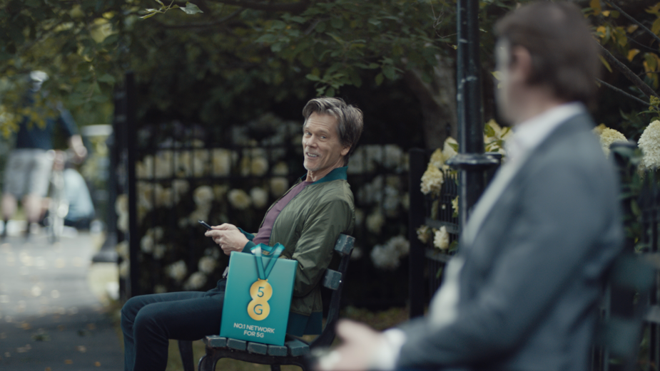 EE Celebrates Position as UK’s No.1 Network for 5G in Envy-Fuelled Campaign Featuring Kevin Bacon