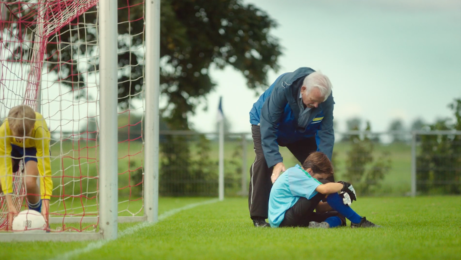 Rabobank's Annual ClubSupport Spot Lends a Helping Hand 
