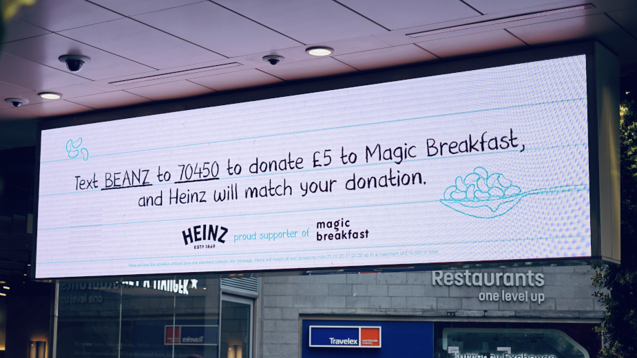 Heinz Beanz and Magic Breakfast Launch Interactive Out of Home