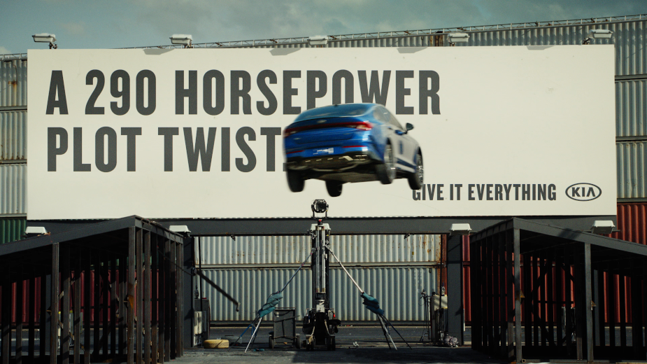 Kia’s Midsize Sedan Accomplishes Hollywood's Most Unrivalled Stunt   