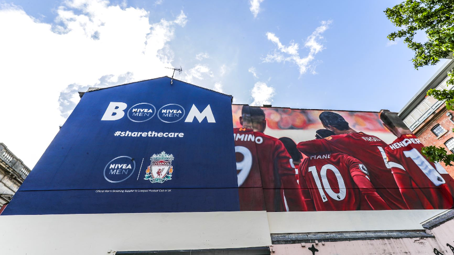 NIVEA MEN Celebrates LFC League Title with Giant Mural in City-Wide OOH Takeover