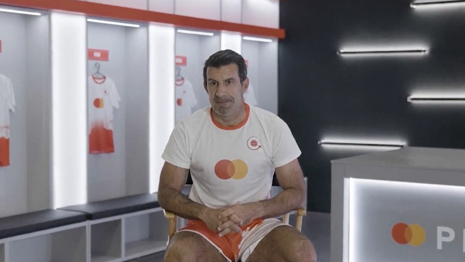 Mastercard and Luis Figo Set Guinness World Record with First of Its Kind Zero Gravity Football Game