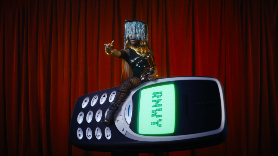Bree Runway Revives '90s Punk for Surreal Throwback Video 'Little Nokia' 