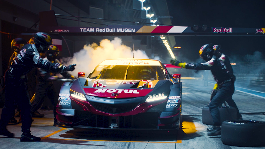 Juice Takes a Fast Ride With Team Mugen for the Honda NSX Race Car