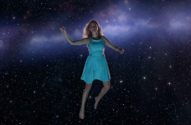 This Year’s Spanish Christmas Lottery Ad is an Epic Extraterrestrial Love Story