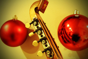 Festive Tunes: The Yellow Boat Music Twelve Tracks Of Christmas