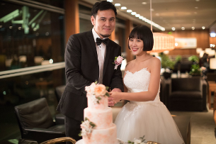 McCann Worldgroup Helps Cathay Pacific and Cathay Dragon Host Wedding At 35,000 Feet