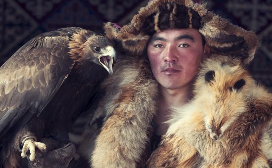 Striking Photography Project Showcases At-Risk Indigenous Cultures