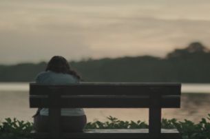 Emotional Samaritans of Singapore Spot Shows the 'Empty Spaces' Left by Suicide