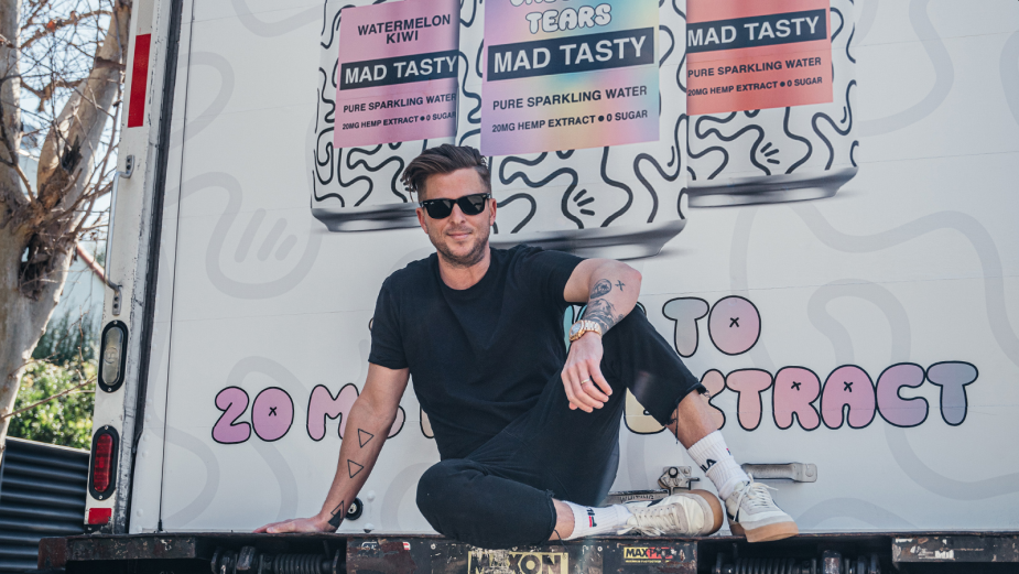 Hemp Beverage Brand Mad Tasty Drives Out its First OOH Campaign