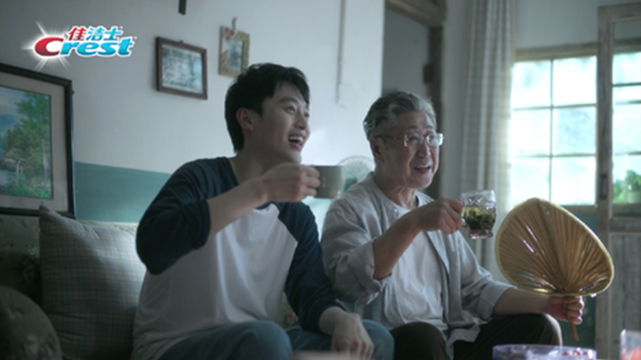 Crest Brings You 365 Days of Smiles in Campaign from GREY Hong Kong