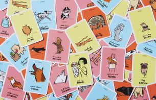 Play 'Dodgy Dogs' with this Visually Pleasing Card Game from Jean Jullien