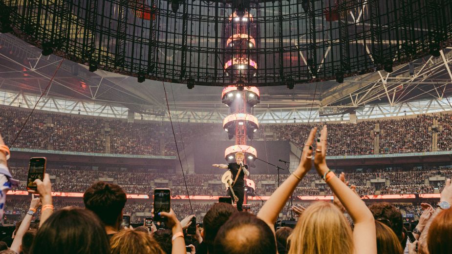 How Ed Sheeran Pulled Off the Biggest Tour of All Time