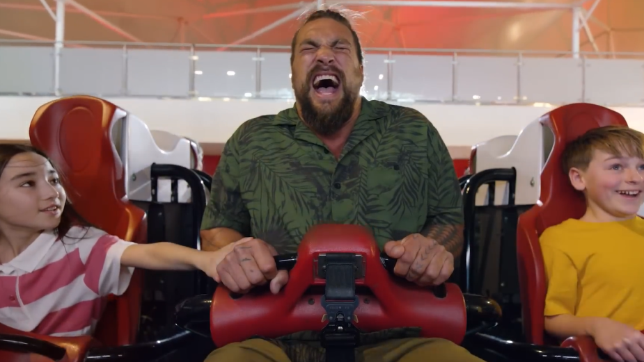 Jason Momoa Takes On His First Role As Chief Island Officerand Regrets It Lbbonline 