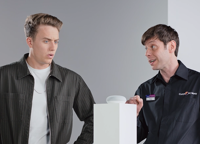 Roman Kemp and Victoria Pendleton Star in Currys PC World Christmas Ads