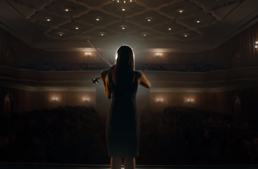 American Express is 'Right Behind You' in Latest Campaign from mcgarrybowen 