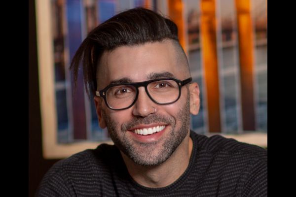 Adam Kahn Promoted to Chief Creative Officer, Grey Midwest
