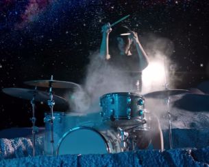 Floria Sigismondi Creates Intergalactic-infused Inspiring New Promo for MTV VMA 2017
