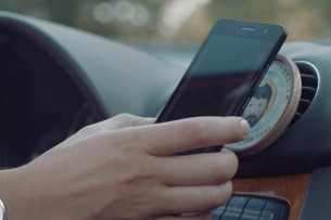 Groupama and Saatchi & Saatchi Italy Launch Anti-Text and Drive Technology  