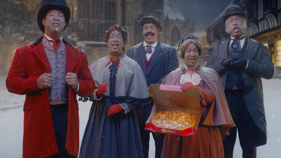 Forget Bonfire Night! Pizza Hut's Dickensian Carol Welcomes First Ever Christmas Pizza  