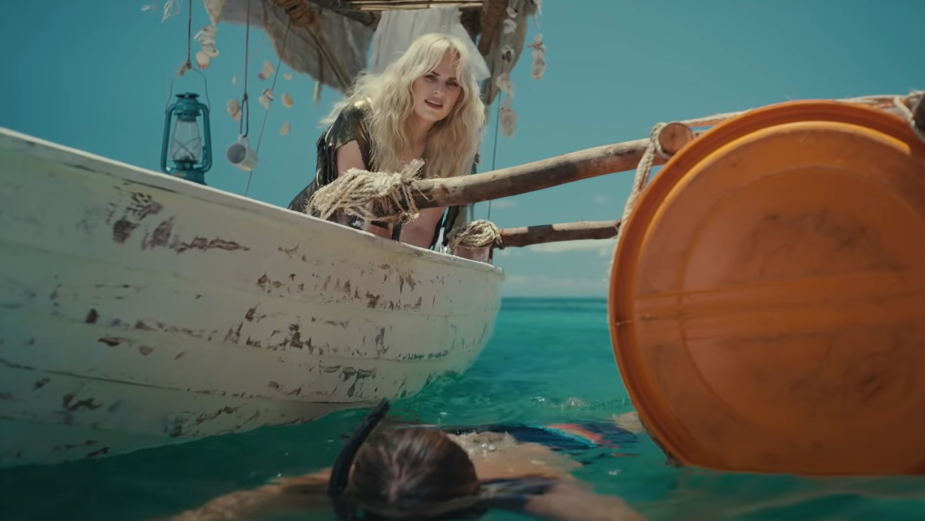 Rebel Wilson Escapes the Hustle and Bustle of Hollywood for Fiji in ‘Open for Happiness’ Tourism Spot