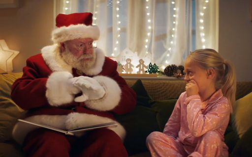 Huawei's StorySign App Transforms Reading for Deaf Children This Christmas