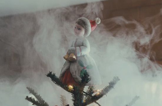Netflix Christmas Ad from Deutsch LA
