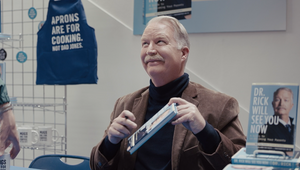 Dr. Rick Offers Advice and Autographs in Progressive's Latest Spot