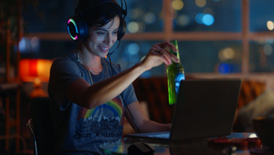 Heineken's Night Out Campaign Celebrates the Social Spirit of Online Gaming 