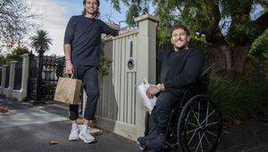 7-Eleven and Dylan Alcott Honour Humble Aussies in ‘Good Calls’ Initiative