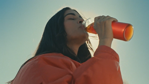 Lipton Revamps Tea Time with High-Energy Rock ‘N’ Roll