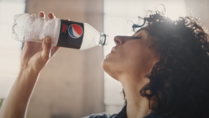 Pepsi MAX Celebrates the Switch to 100% Recycled Plastic Bottles