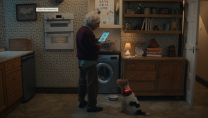Einstein and His Dog Chico Share Energy Saving Tips in for Smart Energy GB Spot