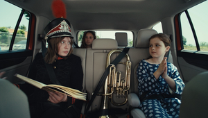 Volkswagen Transforms for Any Family Problem in Atlas SUV Spots