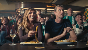Peter Crouch Professes His Undying Love for Referee Mark Clattenburg in Droga5's Paddy Power Ad