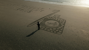 Dental Brand Smyle Has Created the Cleanest Sustainable Billboard in the Netherlands