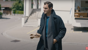 UNIQLO: Roger Federer - Made to fit all sizes of happiness